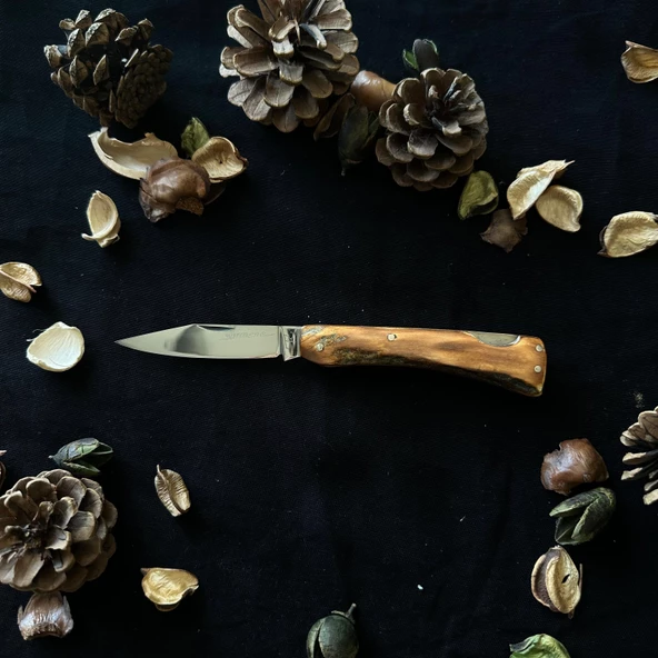 Sürmene El Yapımı Geyik Boynuzundan Çelik çakı SRM1008