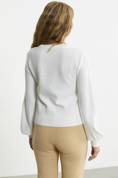 Kare Yaka Geniş Kol Triko Kazak - Kemik - Resim 5