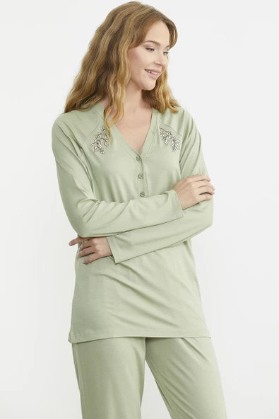 Nakış Detaylı  Düğmeli Pijama Takım - Yeşil - 5