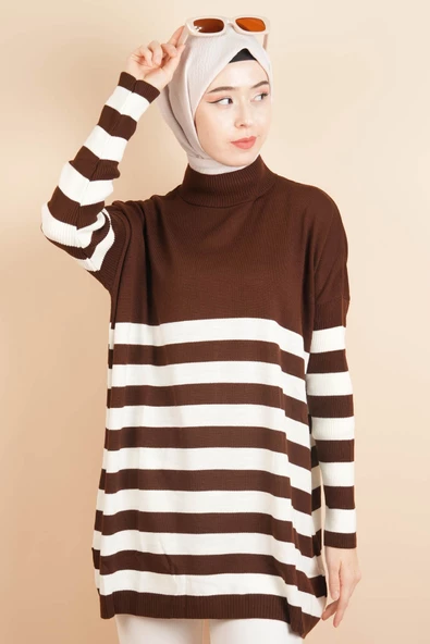 Yarım Balıkçı Yaka Tesettür Çizgili Tunik Kazak Kahverengi - 4