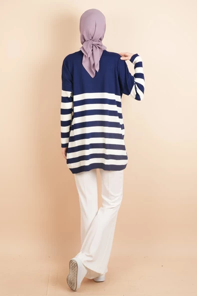 Yarım Balıkçı Yaka Tesettür Çizgili Tunik Kazak Lacivert - 3