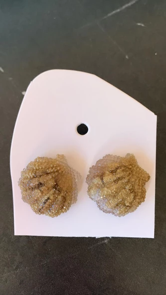 Gold Renk İle Süslenmiş Deniz Kabuğu Midye Şekil Gümüş Aksesuarlı Epoksi Küpe El Yapımı Hediyelik - Resim 8