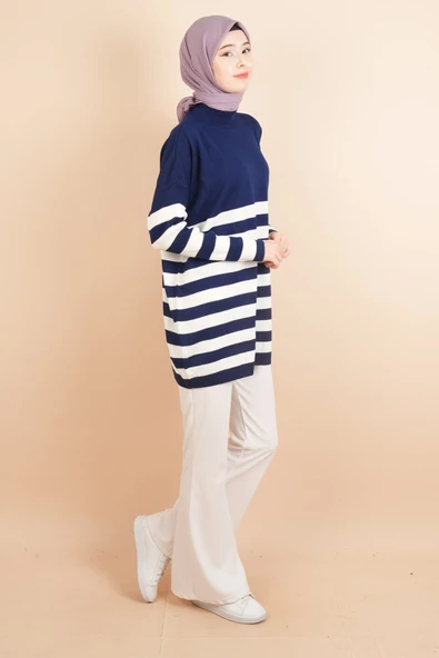 Yarım Balıkçı Yaka Tesettür Çizgili Tunik Kazak Lacivert - 2