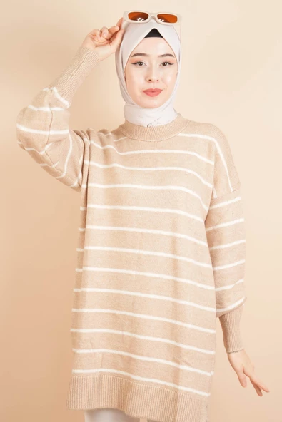 İnce Çizgili Yumuşak Bisiklet Yaka Tunik Kazak Bej - 4