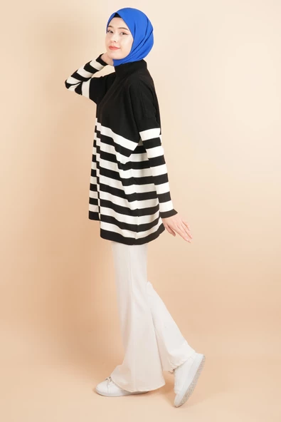 Yarım Balıkçı Yaka Tesettür Çizgili Tunik Kazak Siyah - 2