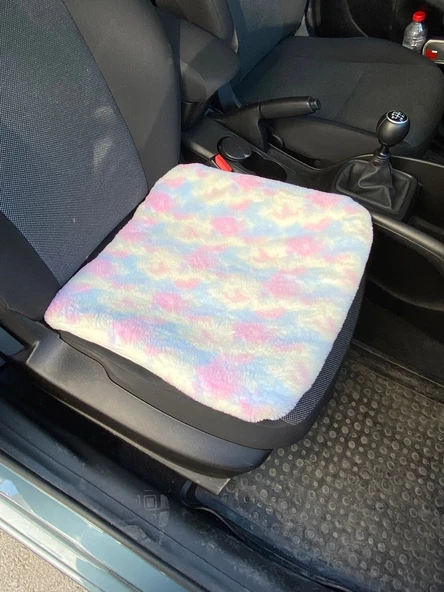 Yumuşak Tüylü Peluş Serme Oto Koltuk Koruyucu Minder Ön Tekli Gökkuşağı