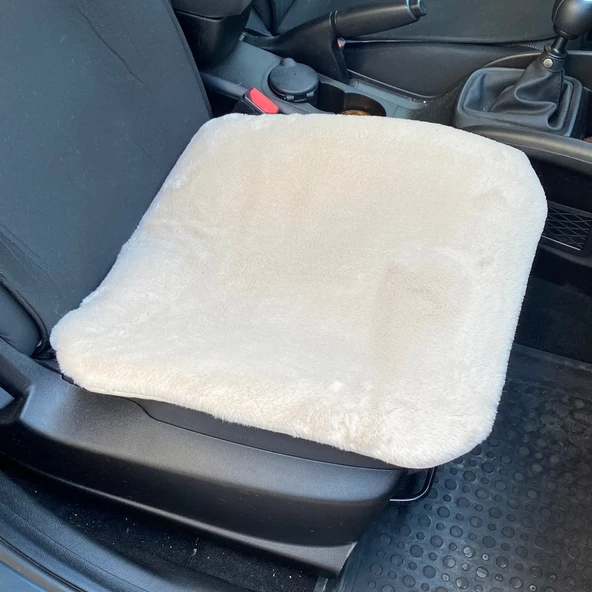 Yumuşak Tüylü Peluş Serme Oto Koltuk Koruyucu Minder Ön Tekli Bej