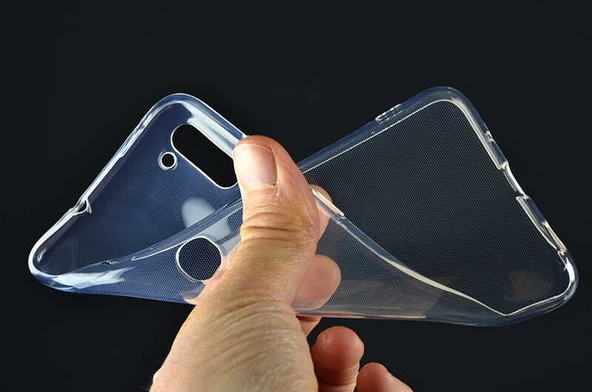 Samsung Galaxy A11 - Kılıf Şeffaf Soft Slim Fitt Süper Silikon Kapak - Resim 5