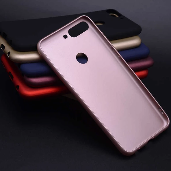 Huawei Y7 2018 - Kılıf Mat Soft Premier Silikon Kapak - Resim 4