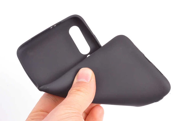 Xiaomi Mi 9 - Kılıf Mat Soft Premier Silikon Kapak - Resim 3