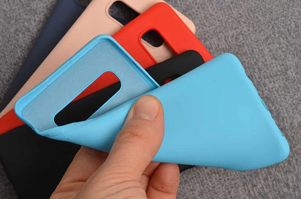 Samsung Galaxy S10 Plus - Kılıf Mat Koruyucu içi Kadife İnci Silikon - Resim 3