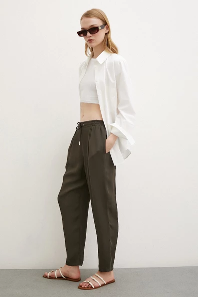 Beli Lastikli Boru Paça Pantolon Haki - Resim 4