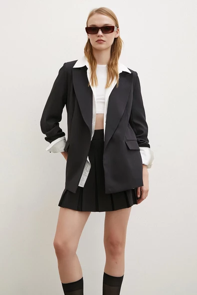 Çizgi Astarlı Cep Kapaklı Blazer Ceket Siyah - 4