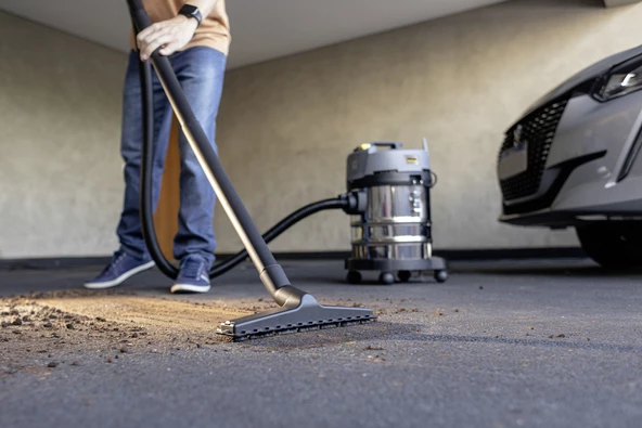 Karcher Puzzi 4/30 Halı ve Koltuk Yıkama Makinesi - Resim 9