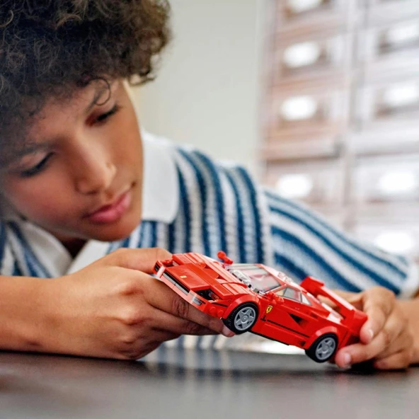 LEGO Speed Champions Ferrari F40 Süper Araba 76934  (318 Parça) - 9