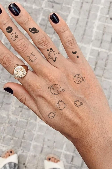 Minimal Gezegen Tattoo Geçici Dövme