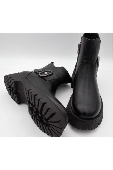Hakiki Deri Kadın Bot Siyah Yandan Toka Detaylı Fermuarlı Bot - Resim 5