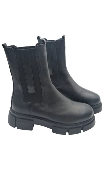 Siyah Kadın Tırtıklı Tabanlı Kürklü Chelsea Bot ürün görseli 1