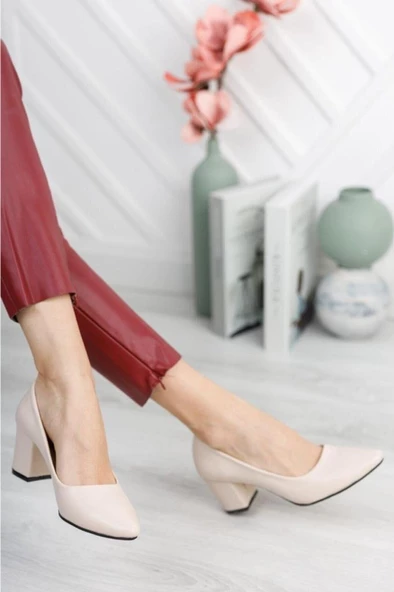 Metro 1002 Deri Kalın Topuklu Kadın Ayakkabı - Resim 2