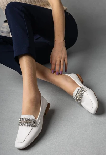 Yükseksoy 7267 Deri Trend Fashion Taşlı Kadın Ayakkabı