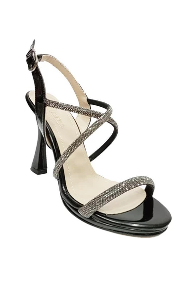 Gizem 808 Rugan Kare Topuk Taşlı Kadın Sandalet ürün görseli 1