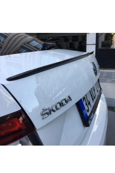 Skoda Octavia Bagaj Üstü Spoiler Piano Black Enjeksiyon Baskı 2013-2019