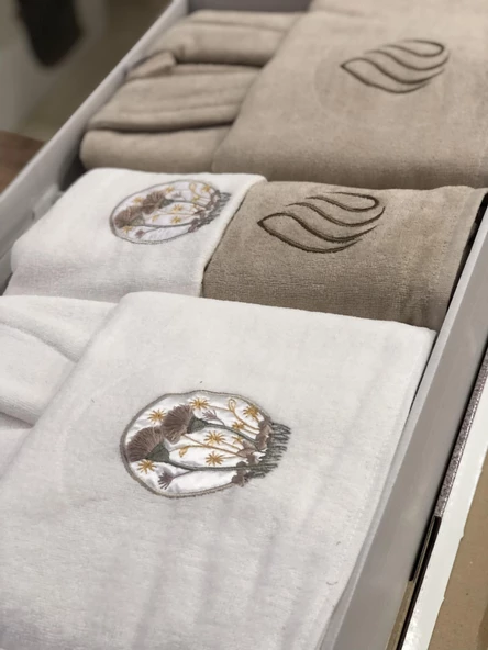 Royam Chıara Kadife Pamuklu Nakışlı 6 Parça Aile Bornoz Seti Bornoz Takımı - 8