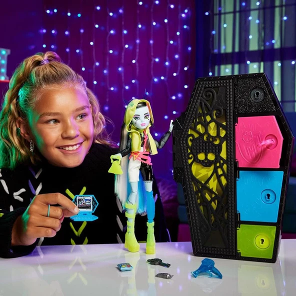 Orjinal Monster High Bebekleri Gizemli Arkadaşlar Neon Monster High Seri 3 Bebekleri Frankie Stein - 2