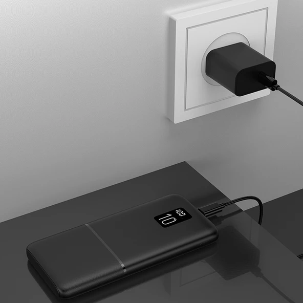 Led Ekranlı Slim 10000mAh Powerbank Taşınabilir Şarj Cihazı Type-C / 2 USB / 3 Port Çıkış / Output 2.1A - 6