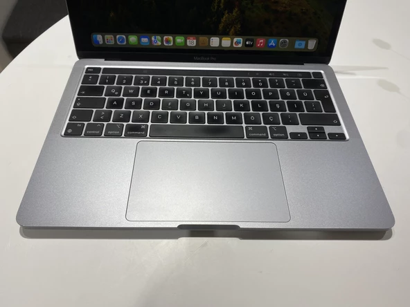 MacBook Pro 13'' 2020 M1 (A2338) Uzay Gri 8gb 256gb ssd - 3