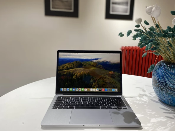 MacBook Pro 13'' 2020 M1 (A2338)