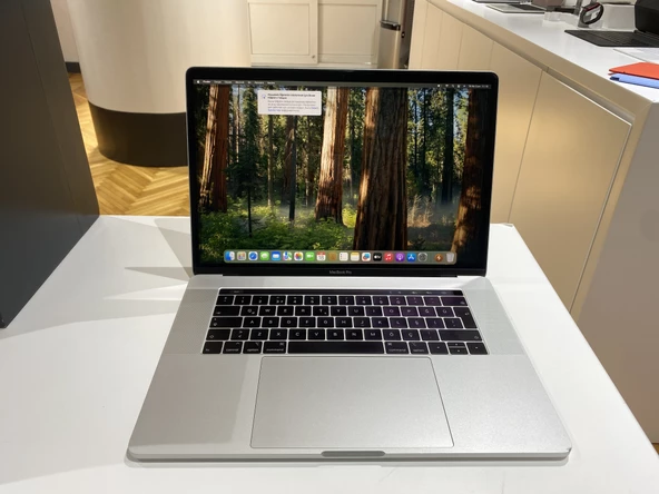 MacBook Pro 15'' 2019 (A1990) Gümüş