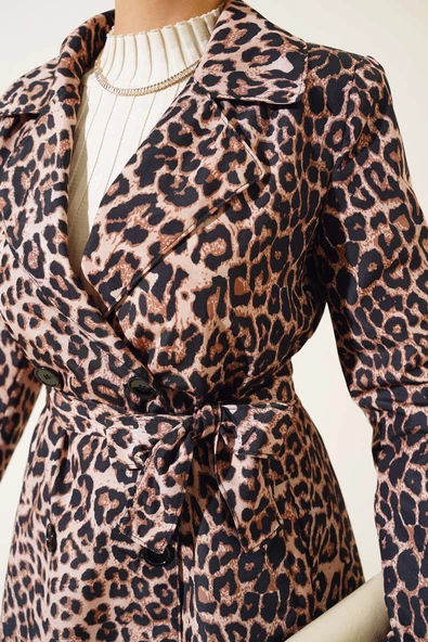 Leopar Desenli Kuşaklı Trençkot Latte - 4