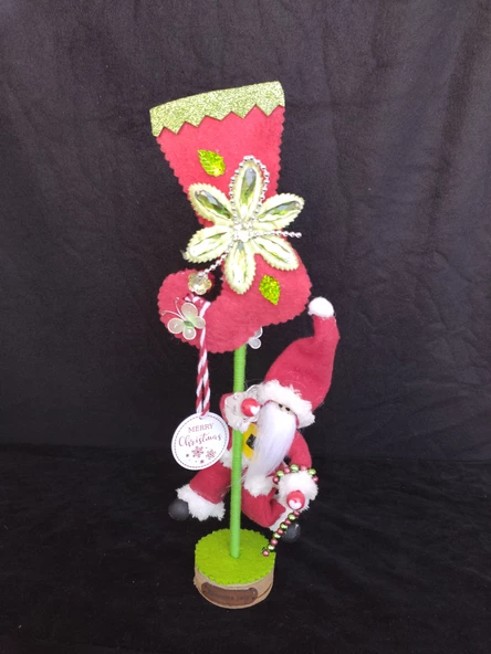 Üç boyutlu tasarım Santa ve Christmas ağaç.Ortalama 25 cm - 2