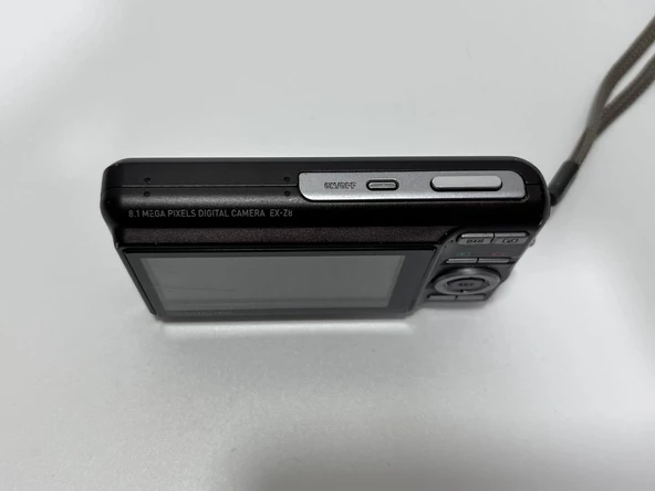 Canon Exilim EX-Z8 8.1Mp Kompakt Dijital Fotoğraf Makinesi 2.El - 4