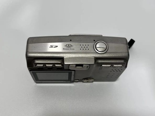 Konica Minolta Dimage G600 6Mp Kompakt Dijital Fotoğraf Makinesi 2.El - 4
