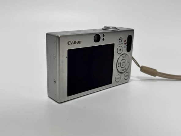 Canon Ixus 70 7.1Mp Kompakt Dijital Fotoğraf Makinesi 2.El - 2