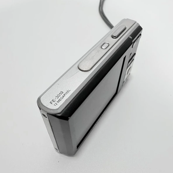 Olympus FE-3010 12Mp Kompakt Dijital Fotoğraf Makinesi 2.El - 3