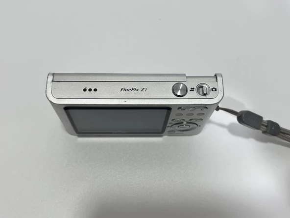 Fujifilm Finepix Z1 5.1Mp Kompakt Dijital Fotoğraf Makinesi 2.El - 5