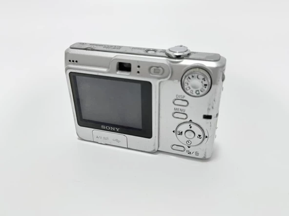 Sony Cybershot DSC-W35 7.2Mp Kompakt Dijital Fotoğraf Makinesi 2.El - 3