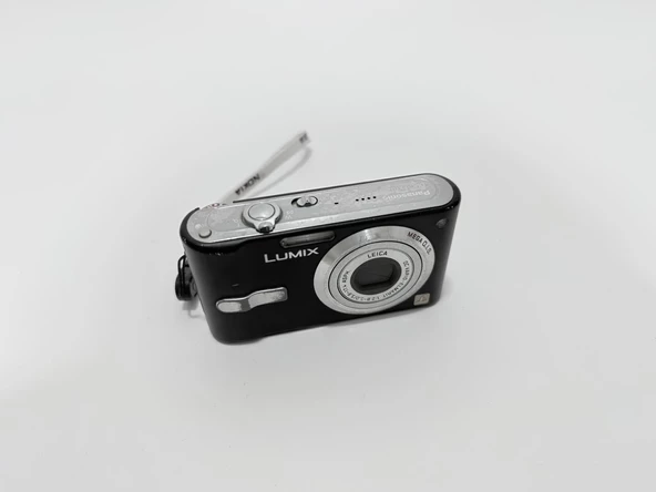 Panasonic Lumix DMC-FX10 6Mp Kompakt Dijital Fotoğraf Makinesi 2.El - 2