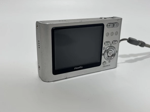 Fujifilm Finepix Z1 5.1Mp Kompakt Dijital Fotoğraf Makinesi 2.El - 2