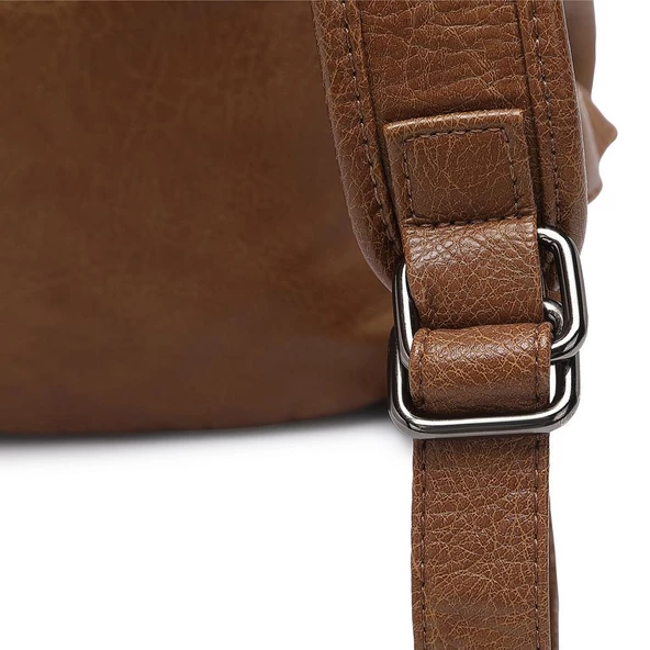 Yıkama Deri Sırt Askılı Kadın Çantası 21-K Barcelona 1902 - 9