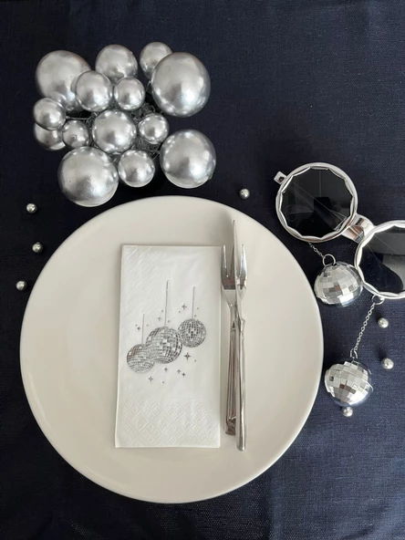 Gümüş Yaldızlı Beyaz Disco Topu Peçete 16 Adet ürün görseli 1