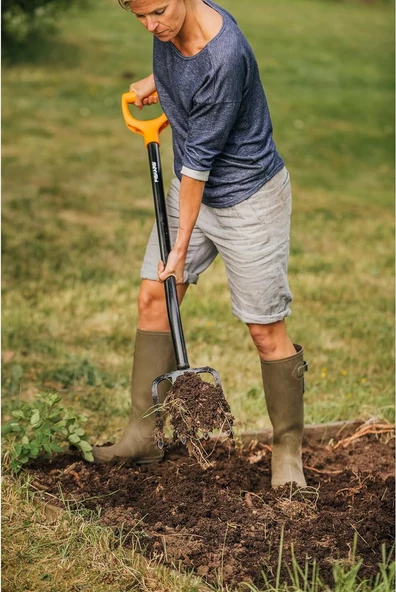 Fiskars 133423 Solid Bahçe Belleme Çatalı - 1003458 - 3
