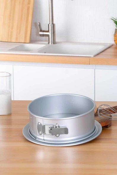 Acar 5779 Aliminyum Yuvarlak Kelepçeli Kek Kalıbı 31 Cm