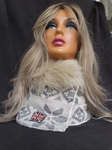 Kürk detaylı tasarım boyunuk, içi silikon dolgulu polar kumaş sıcacık tutar. - 2