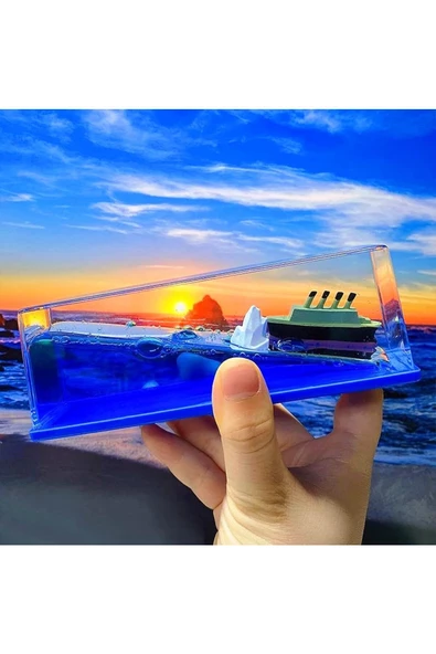 RAYTOYS OYUNCAK   VIP UNSINKABLE TITANIC CRUISE SHIP BATMAYAN TİTANİK CRUİSE GEMİSİ SULU DALGALANAN GEMİ DEKOR GEMİ