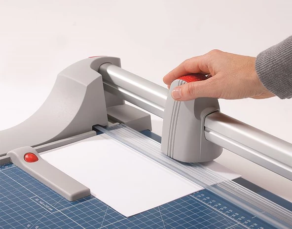 DAHLE 442 SÜRGÜLÜ GİYOTİN - A3(51CM) - 35SYF. - 2