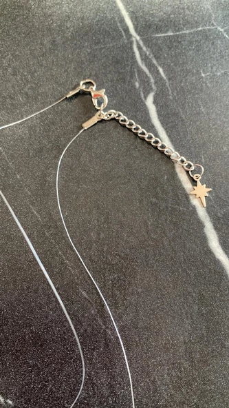 Hafif Sedefli Beyaz 2'li Prizma Kare Üçgen Kombin Misinalı Ucu Kristal Gümüş Aksesuarlı Epoksi Kolye - 6